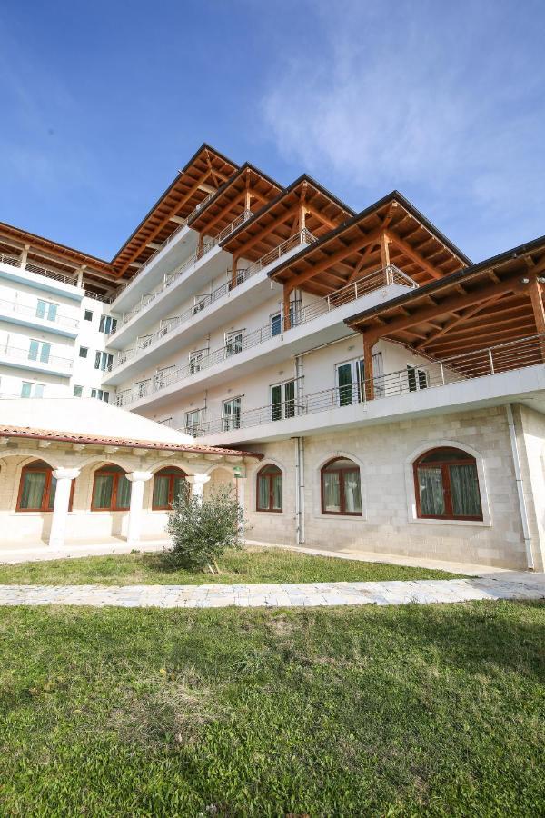 Europa Grand Resort Vlorë Exterior foto